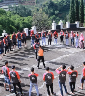 Fullboard Gathering and Outbound - Denio Outbound Indonesia