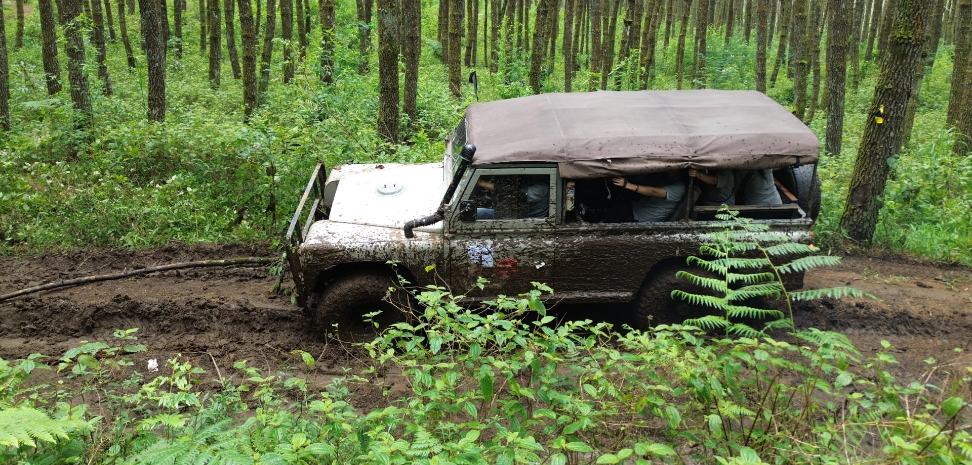 Denio Outbound Indonesia - Offroad Adventure 1 Hero