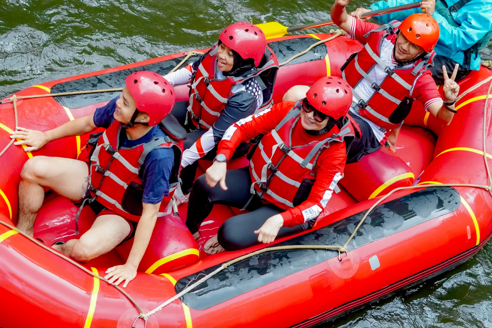 Denio Outbound Indonesia - Rafting 01