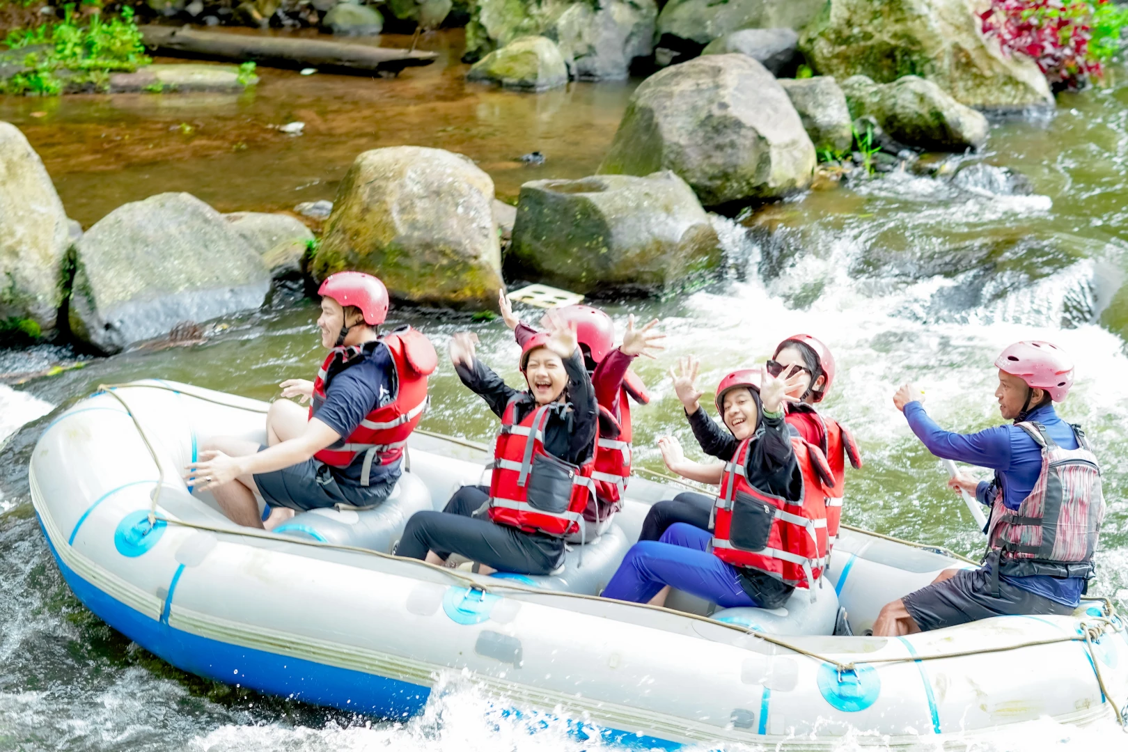 Denio Outbound Indonesia - Rafting 06