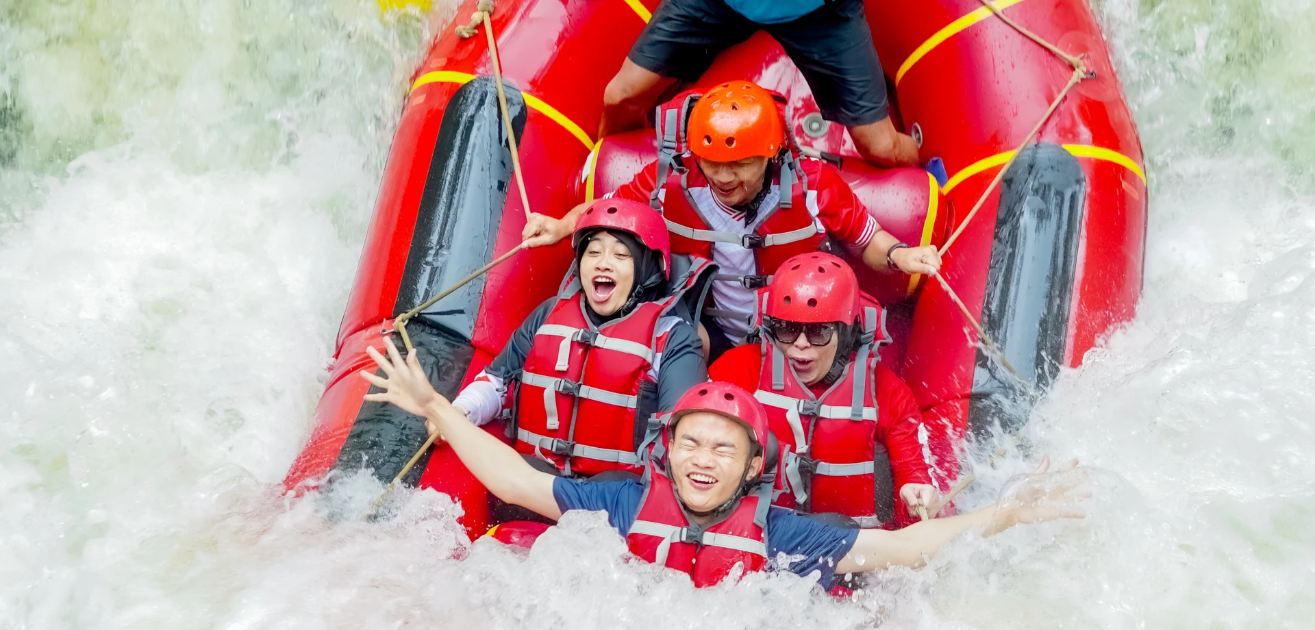 Denio Outbound Indonesia - Rafting 2 Hero